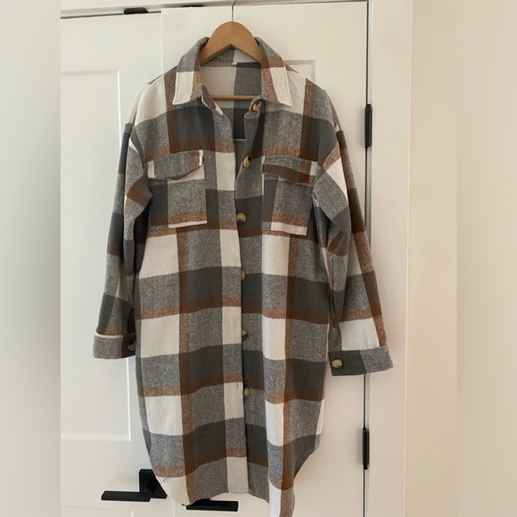 Plaid Shacket Xl - Picture 1 of 2